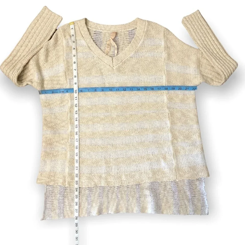 MYSTREE Pullover Sweater Women's Size M/L Tan Hi-Low Sheer Knit V-Neck